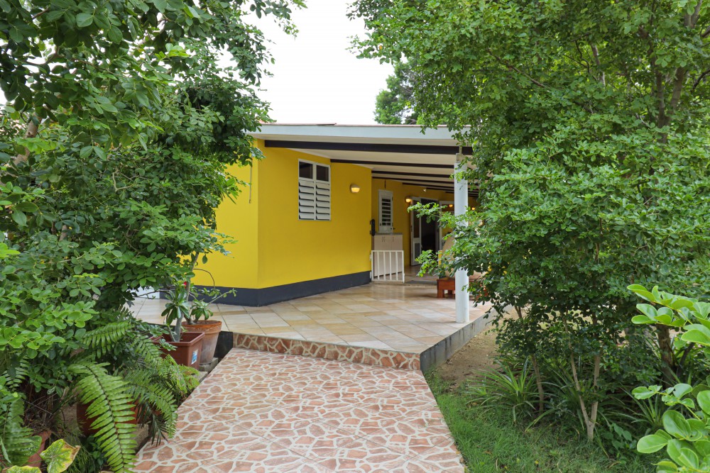prachtig koophuis curacao binnenkomst